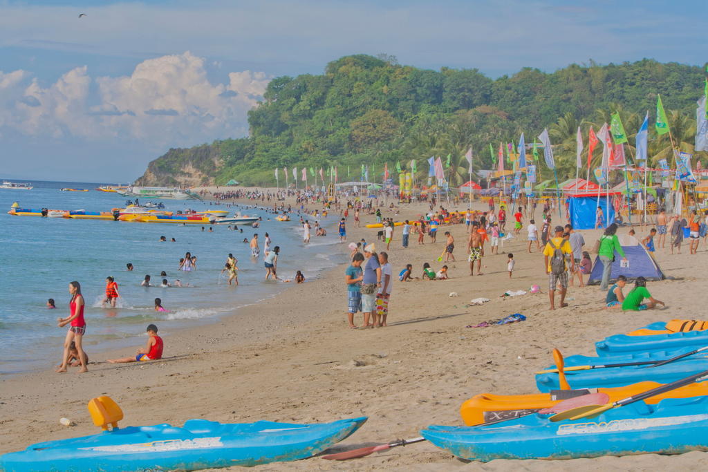 Sea Jewel Beach Resort Puerto Galera Esterno foto